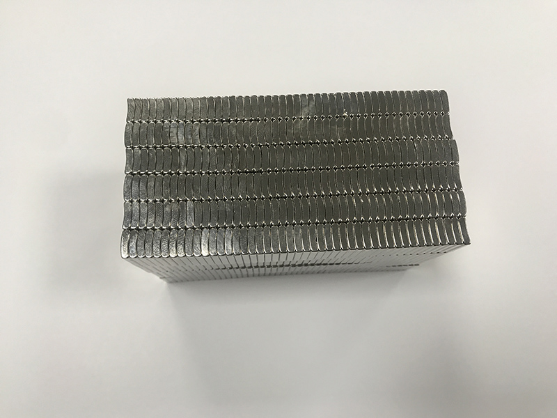 强力磁铁厂家直供瓦形钐钴磁铁